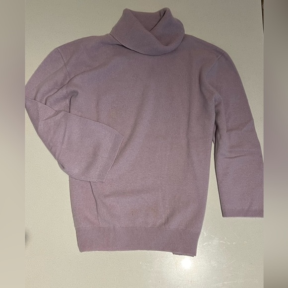 Saks Fifth Avenue Woman’s Cashmere Turtleneck Sweater Size XL - Picture 2 of 2
